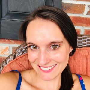 Meet your Posher, Carrie